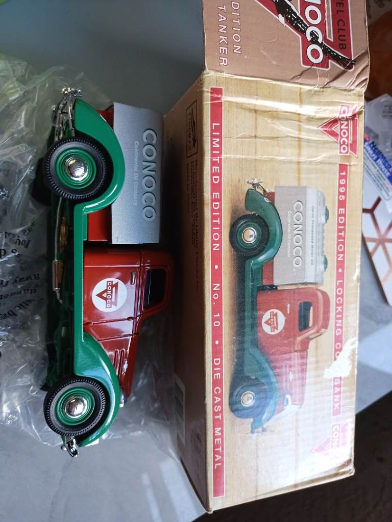 Conoco Limited Edition Die Cast Metal Tanker Truck No. 10