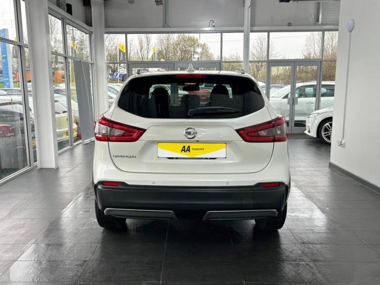 2019 Nissan Qashqai 1.3 DIG-T N-Connecta SUV 5dr Petrol Manual Euro 6 (s/s) (140 ps) F/S/H! HATCH...