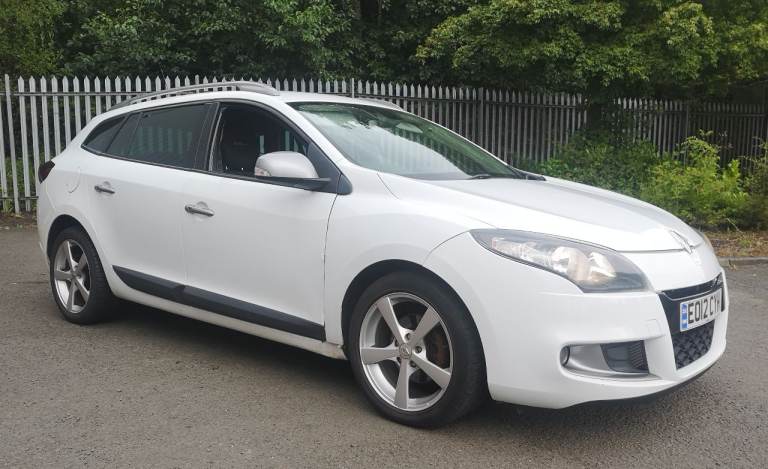 Renault, MEGANE, Estate, 2012, Manual, 1870 (cc), 5 doors