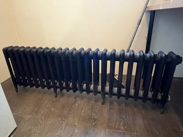 Brand New Victorian Style Carron Radiator - 22 Sections