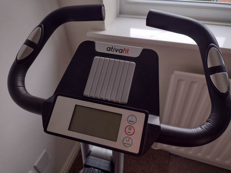 Folding exercise bike