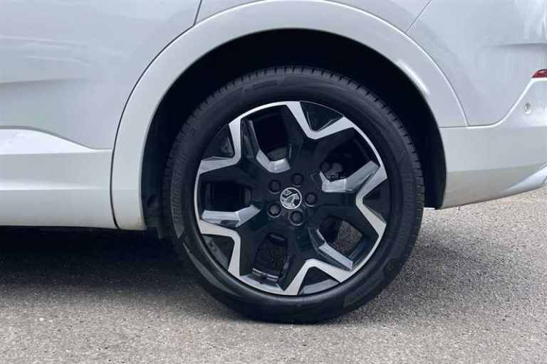 2023 Vauxhall Grandland 1.2 Turbo Ultimate 5dr HATCHBACK PETROL Manual