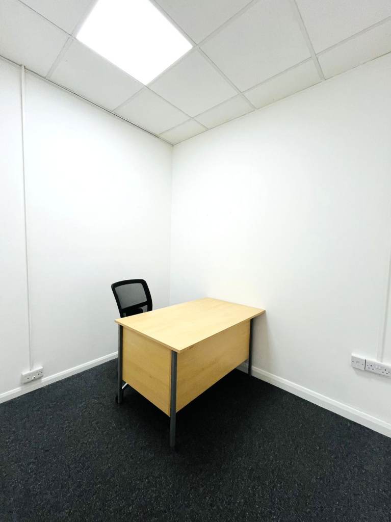 Small Office Space in Park Royal NW10