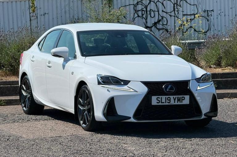 2019 Lexus IS 2.5 300h F Sport E-CVT Euro 6 (s/s) 4dr SALOON Petrol/Electric Hybrid Automatic