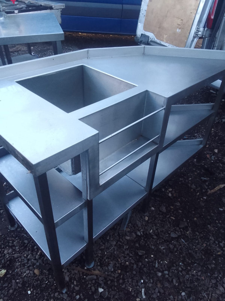 Catering equipment commercial restaurant Bar Trailer kitchen sinks 