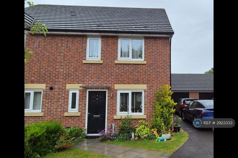 3 bedroom house in Dennis Street, Eastleaze, Swindon, SN5 (3 bed) (#2923333)