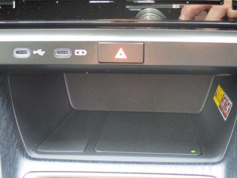 2025 Lexus LBX 1.5 VVT-iE Premium SUV 5dr Petrol Hybrid E-CVT Euro 6 (s/s) (136 ps) HATCHBACK Pet...