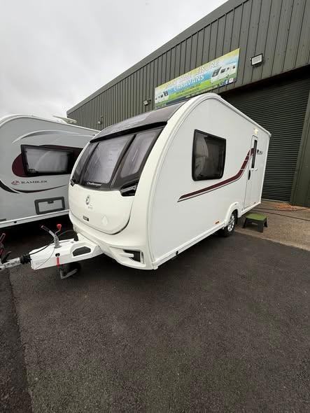 2016 SWIFT CHALLENGER 480 ALDE - 2 BERTH CARAVAN 