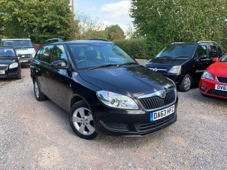 Skoda, FABIA, Estate, 2014, Manual, 1197 (cc), 5 doors