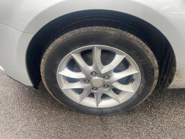 2010 Kia Ceed 1.6 CRDi 1 Euro 4 (s/s) 5dr HATCHBACK Diesel Manual