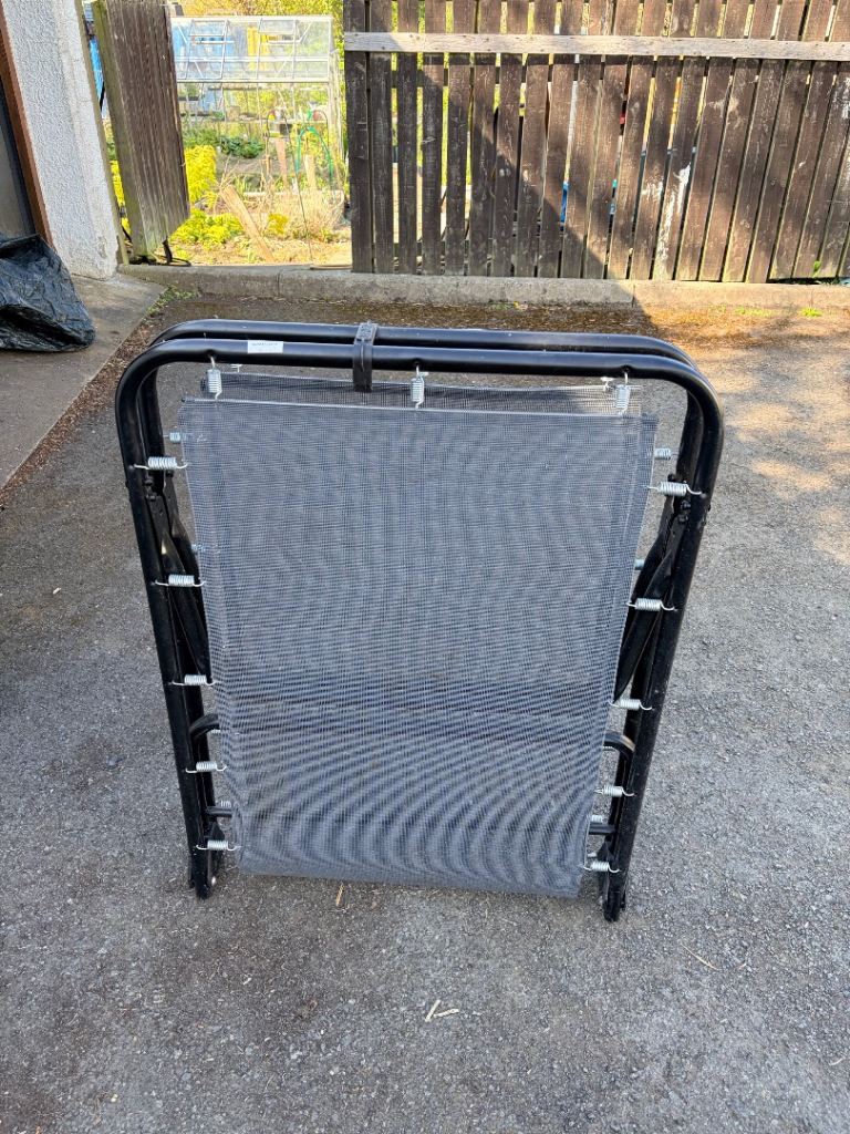 Jay-Be folding guest bed