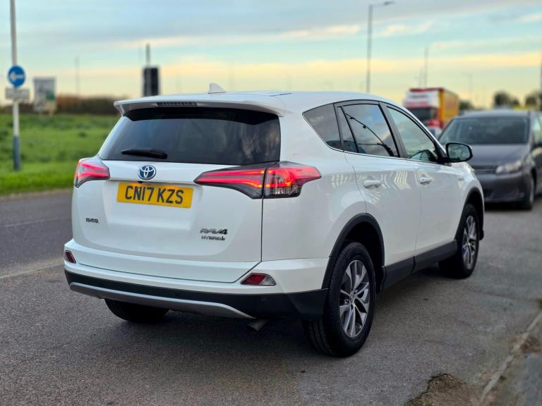 2017 Toyota RAV4 2.5 VVT-i Hybrid Business Ed Plus TSS 5dr CVT 2WD ESTATE Petrol/Electric Hybrid ...