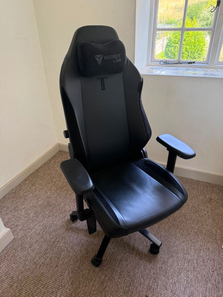 Secretlab Titan XE Gaming/Office Chair – Black, Good Condition