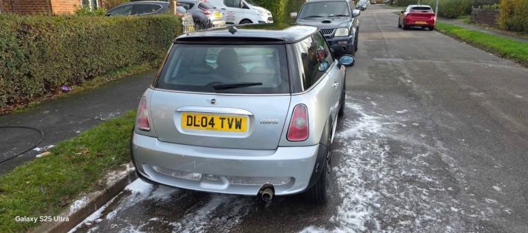 Mini, HATCHBACK, Hatchback, 2004, Semi-Auto, 1598 (cc), 3 doors