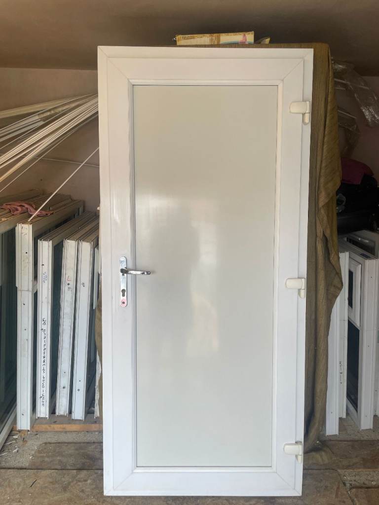 UPVC DOOR 196 x 90cm - UPVC REINFORCED PANEL DOOR  - BRAND NEW PANEL (REF: DX43)