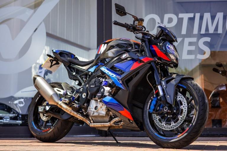 BMW M 1000 R COMPETITION ! CARBON ! AKRO ! STUNNING