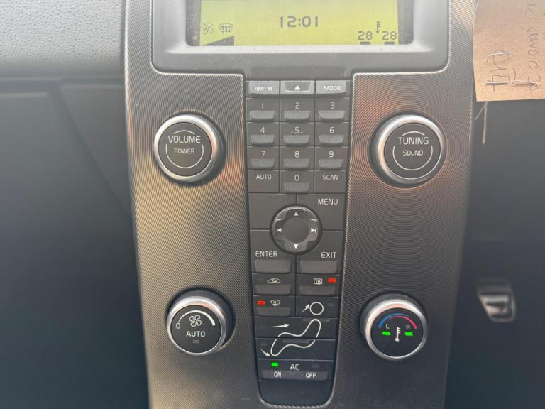 2010 Volvo C30 1.6 R DESIGN 3dr HATCHBACK PETROL Manual