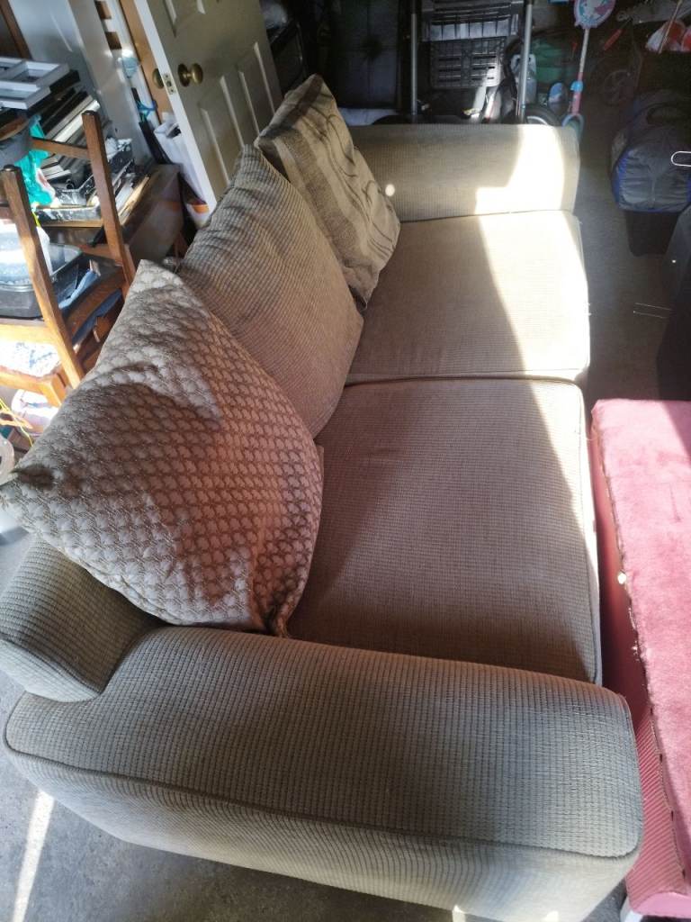 FREE SOFA