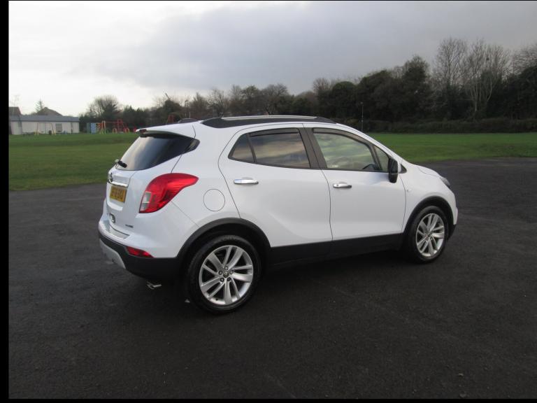 2018 Vauxhall Mokka X 1.4T ecoTEC Design Nav 5dr HATCHBACK Petrol Manual