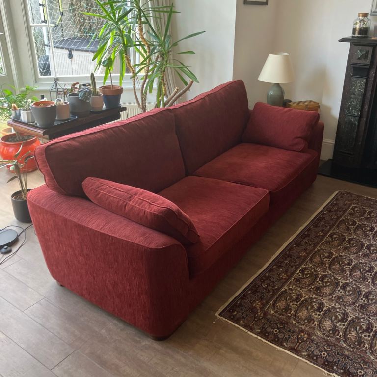 Furniture Village LONSDALE Extra-Large 3-Seater Sofa – Red – £150