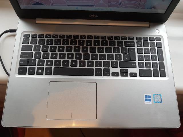 Dell Inspiron P75F Laptop – i5 8th Gen, 12GB RAM, 1TB SSD, Windows