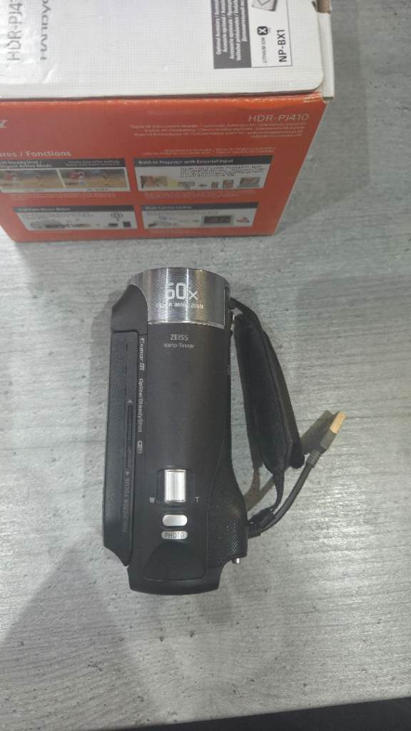 Sony hdr-pj410 handycam camcorder 