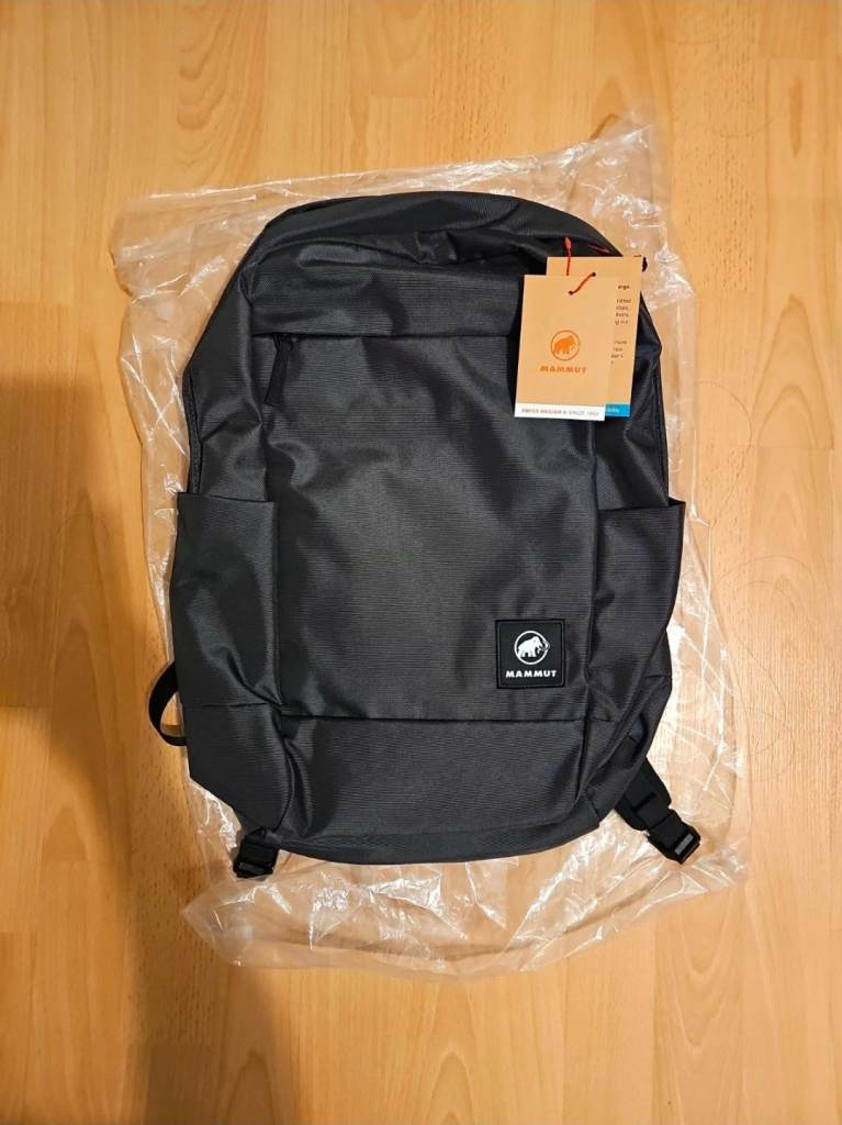 Mammut Daypack 25 phantom 25 L Brand New Sealed