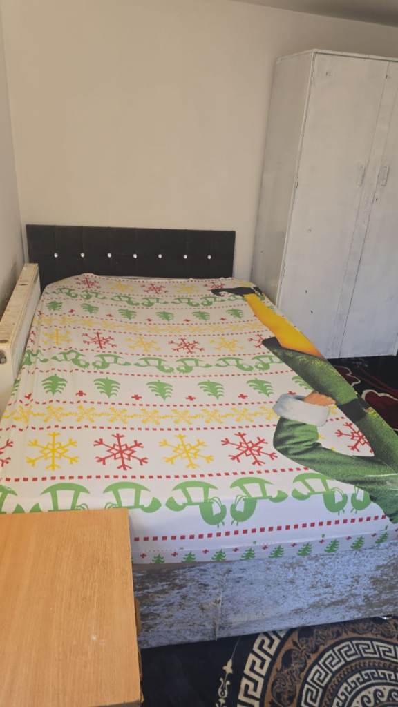 Spacious & Cosy Double Room For Rent AT M13 0NQ