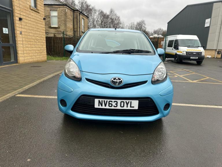 2014 Toyota AYGO 1.0 VVT-i Move 3dr HATCHBACK Petrol Manual