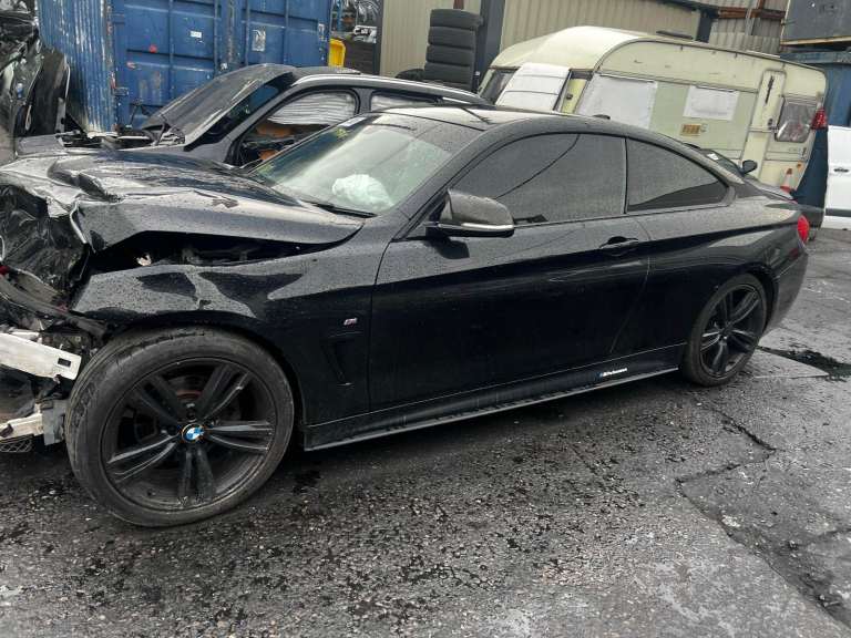 2013 BMW 4 SERIES 420D M SPORT 2DR AUTO BREAKING FOR PARTS
