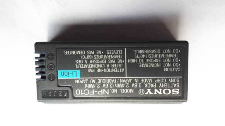 Sony Cyber-shot DSC-P9