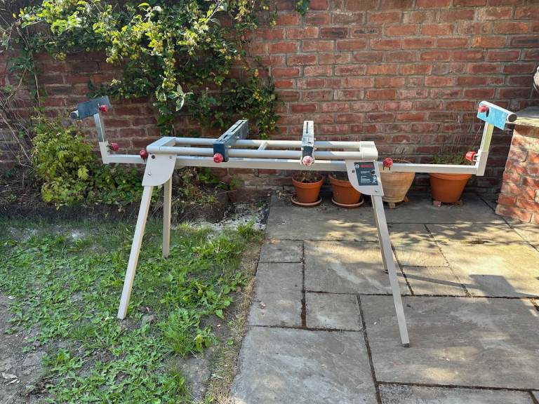 Bosch GTA 2600 mitre saw stand