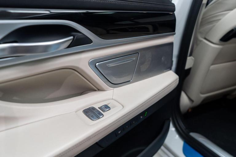  BMW 7 Series 3.0 745Le 12kWh M Sport Auto xDrive Euro 6 (s/s) 4dr Petrol/Electric Hybrid Automatic