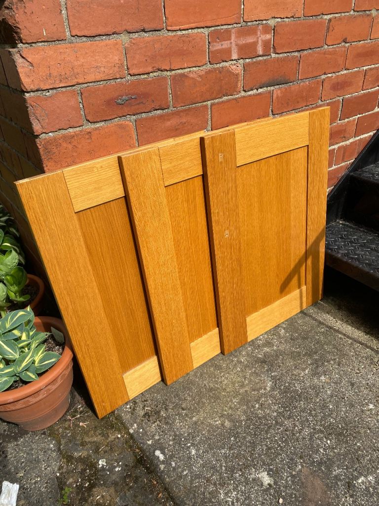 3X Solid Oak Wooden Shaker Kitchen Doors
