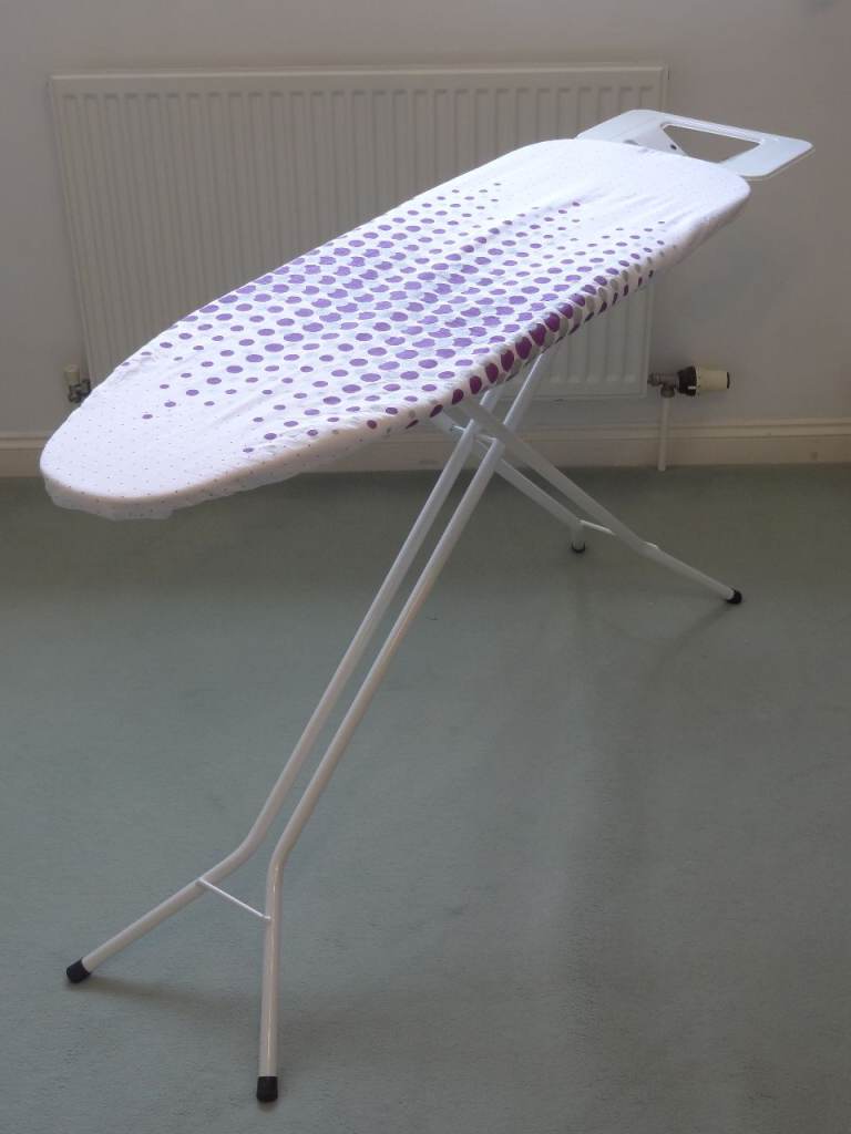 AquaPur White Ironing Board