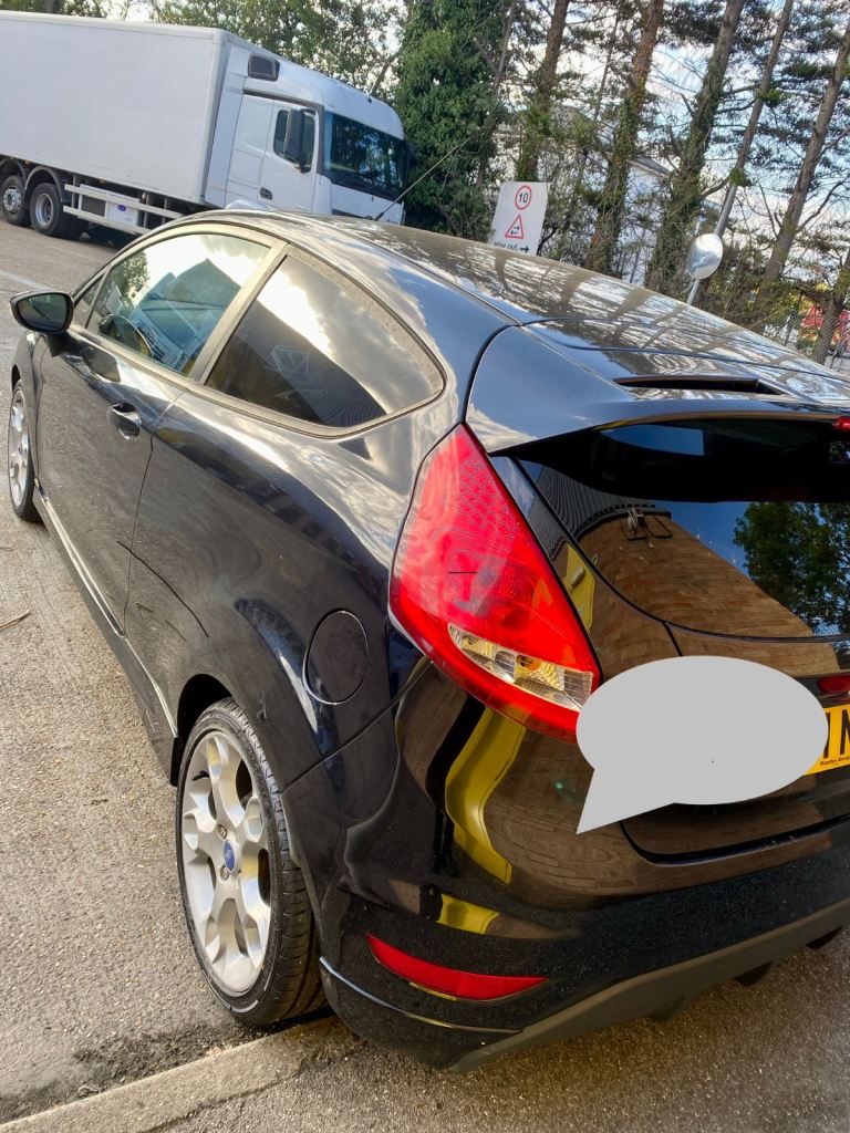 Selling my own car urgently 