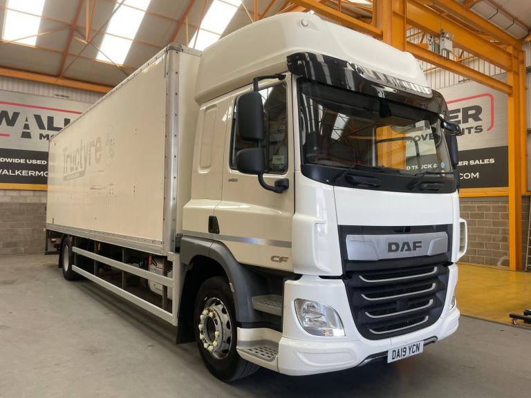 DAF CF 260 *EURO 6*, 4X2 18 TONNE BOX - 2019 - DA19 YCN