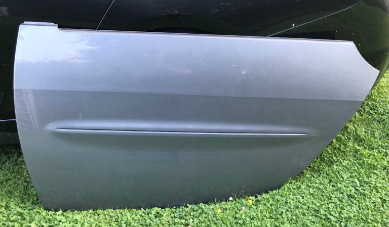 Smart Fortwo 450 LH / Passenger door panel - grey metallic - from a '55' reg car