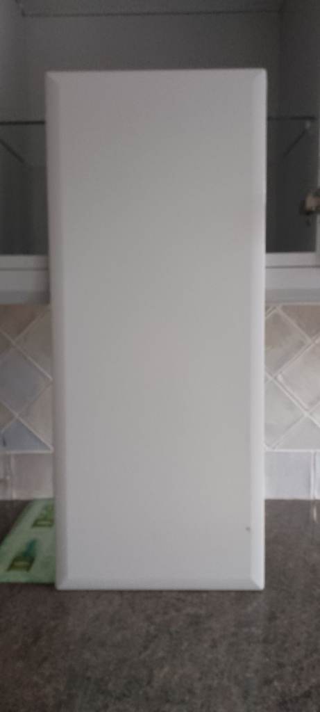 light grey gloss bevelled edged kitchen doors