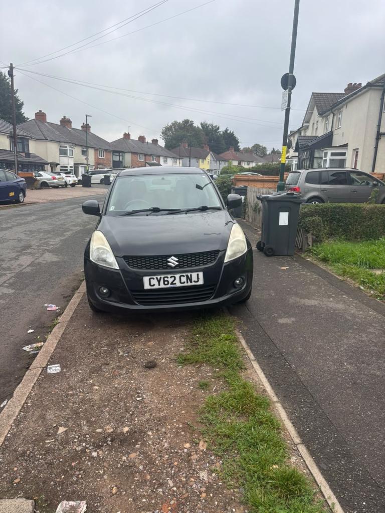 Suzuki, SWIFT, Hatchback, 2012, Manual, 1242 (cc), 5 doors