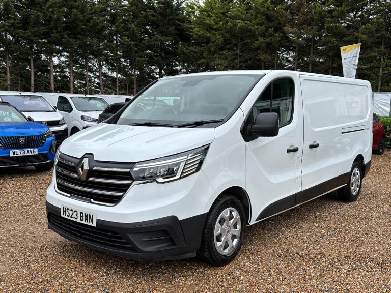 2023 Renault Trafic 2.0 dCi Blue LL30 Business+ L2 H1 Euro 6 (s/s) 5dr PANEL VAN Diesel Manual