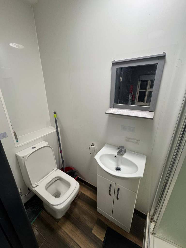 Studio Flat in Reading RG1 6RD