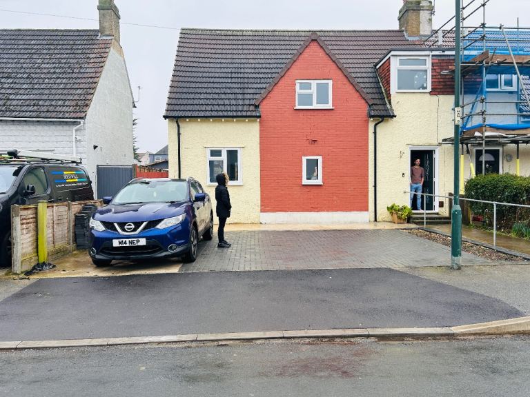 Single  room for rent 