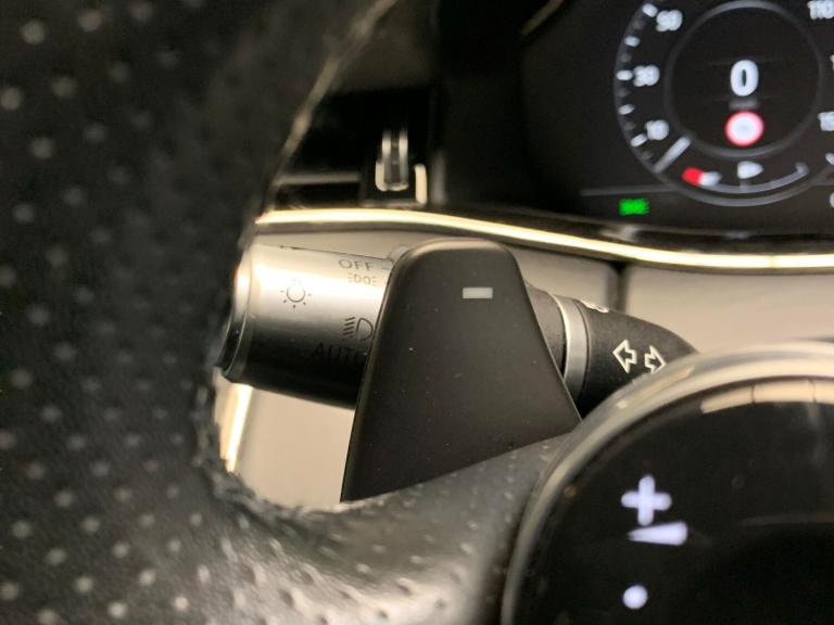 2019 Land Rover Range Rover Evoque 2.0 D180 R-Dynamic HSE 5dr Auto ESTATE DIESEL Automatic