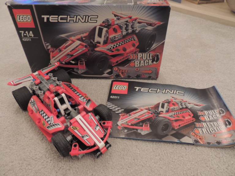 Lego 42011 Race Car Technic (2012) pull back drive complete boxed instructions
