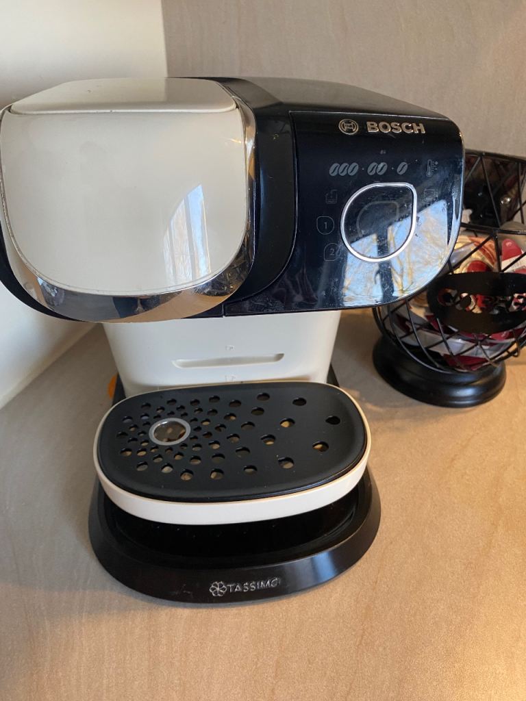Bosch Tassimo My Way 2 Coffee Machine with Pod Holder