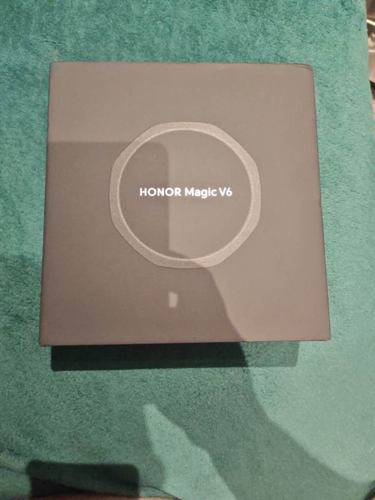Honor Magic V6 512GB – Brand New, Sealed Box