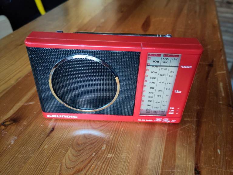 80s Grundig hit boy 60 portable radio
