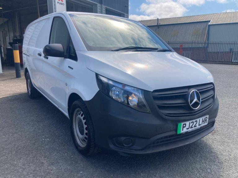 Mercedes-Benz Vito 116 e 66kWh Progressive Auto FWD L2 6dr (LWB) Electric Automatic