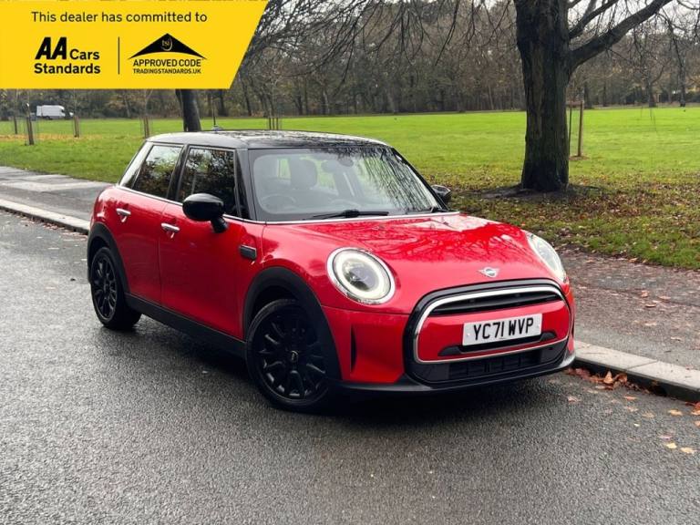 2021 71 MINI HATCH 1.5 COOPER CLASSIC HATCHBACK 5DR PETROL MANUAL EURO 6 (S/S) (